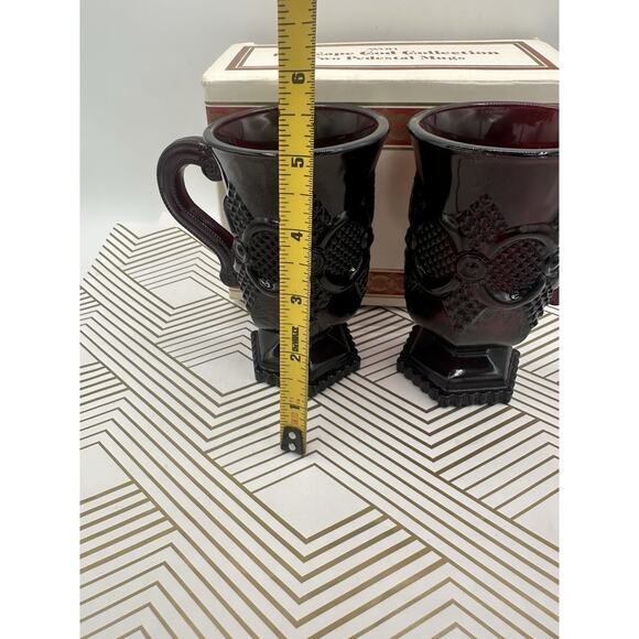 Pair Of Vintage Avon 1876 Cape Code Ruby Red 2 5"T Footed Mugs - Picture 3 of 3